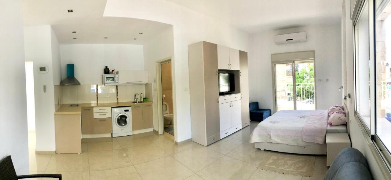 Bat Galim - Luxury Apartment By The Sea Haifa Exteriör bild
